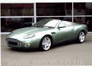фото Астон Мартин Aston Martin DB AR1 2004. Кликните для просмотра фото автомобиля большего размера.
