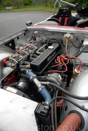 красивый Триумф Triumph TR6 Race Car 1972. Кликните для просмотра фото автомобиля большего размера.