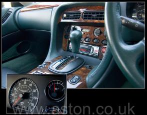 красивый Астон Мартин Aston Martin DB7 Coupe 1997. Кликните для просмотра фото автомобиля большего размера.