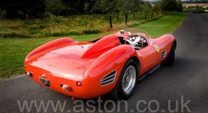 обзор Феррари Ferrari 246S Dino Front Engine Sports Racer 1968. Кликните для просмотра фото автомобиля большего размера.