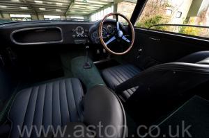 обзор Астон Мартин DB4 GT Zagato 1960. Кликните для просмотра фото автомобиля большего размера.