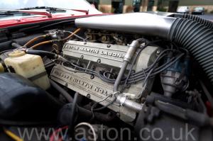 кузов Астон Мартин V8 Coupe 1976. Кликните для просмотра фото автомобиля большего размера.