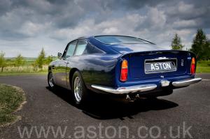 москва Астон Мартин DB6 Mk 1 спецификации Vantage 1967. Кликните для просмотра фото автомобиля большего размера.